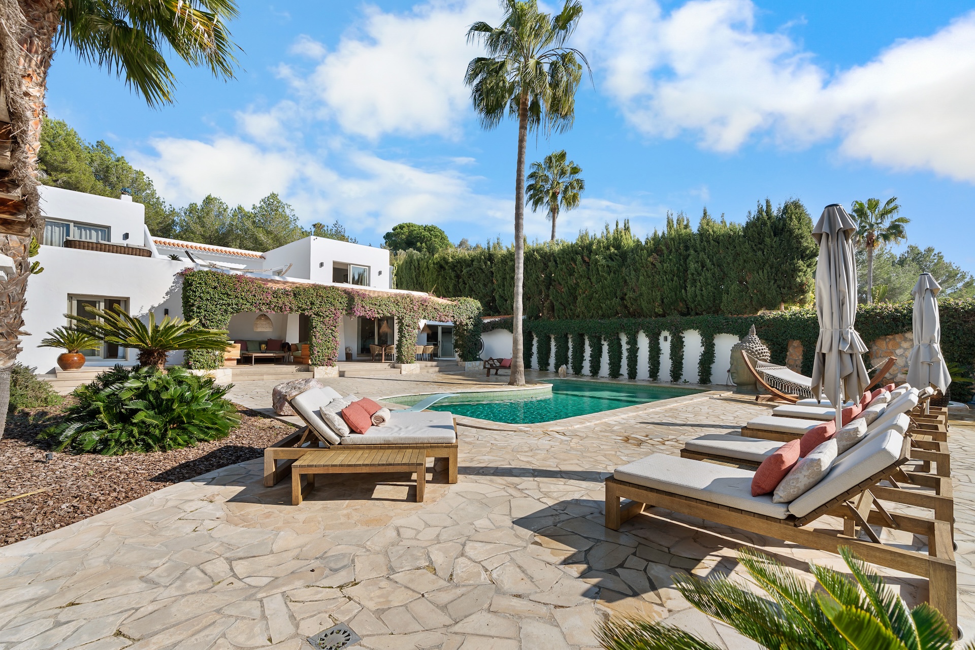Resa Estates Paco for sale te koop finca paddel Ibiza garden 4.jpg